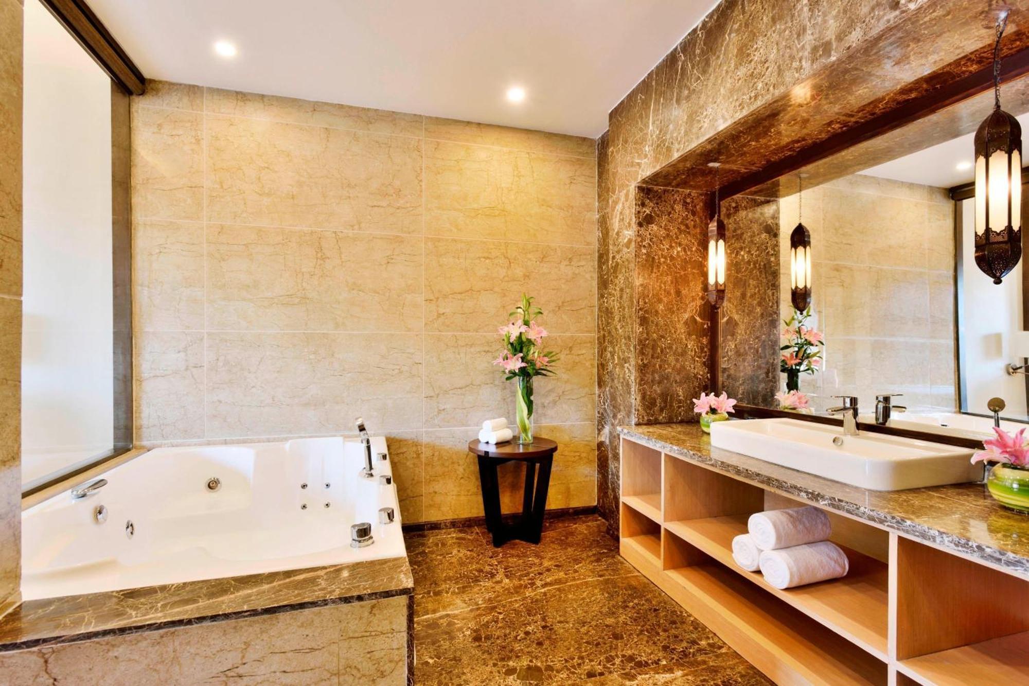 Four Points By Sheraton Srinagar Ngoại thất bức ảnh